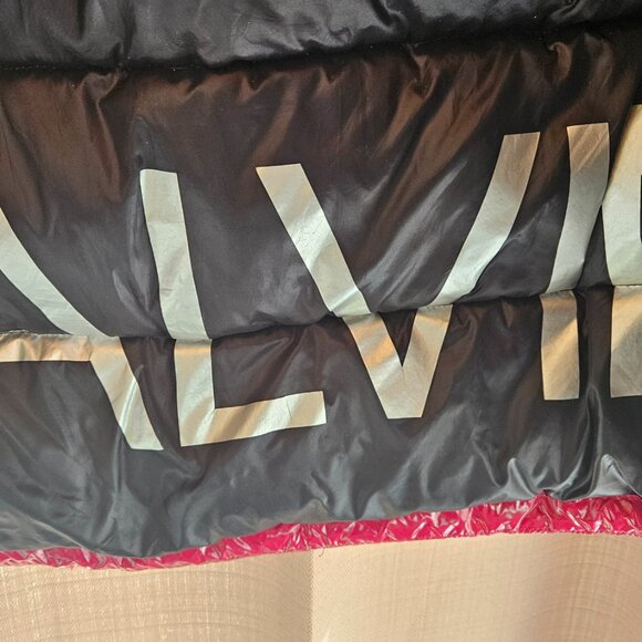 Calvin Klein Puffy Coat - Picture 4 of 9